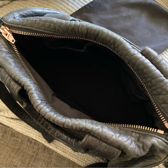 Alexander wang Rocco bag. Medium Size. Rose gold hardware - Picture 8 of 8